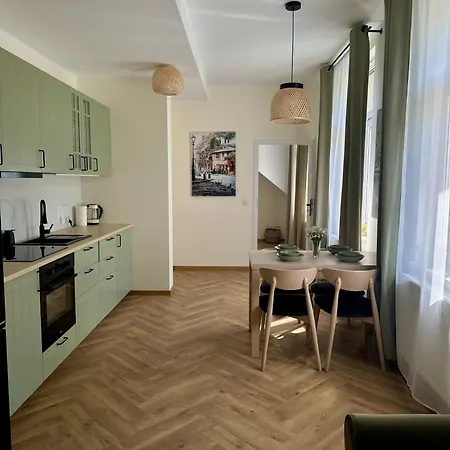 O4 Apartman Tarnów