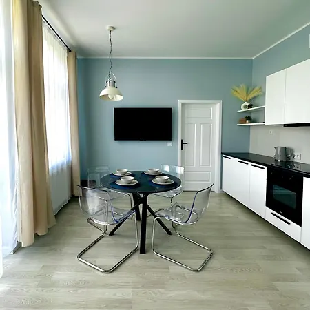 O4 Apartment